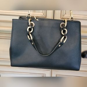 Black bag or shoulder purse